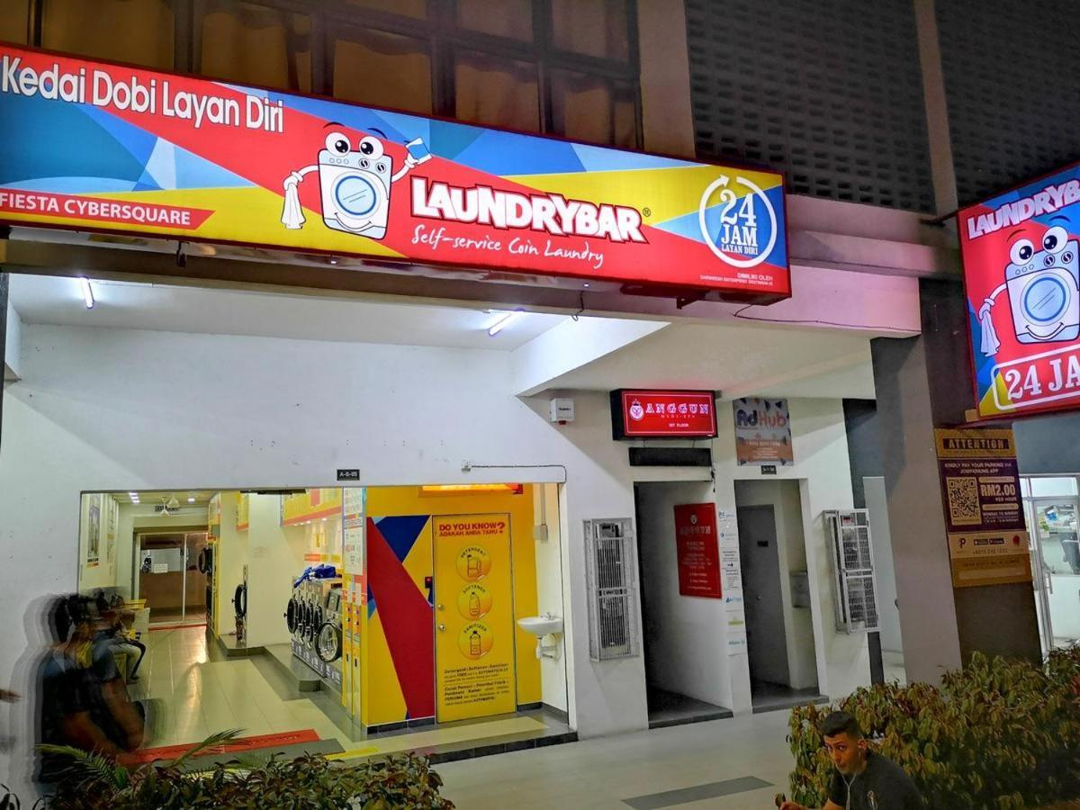 Colour-Theme Designed, Private Studio Home, Cybersquare 27B Cyberjaya, Flexihome-My ภายนอก รูปภาพ
