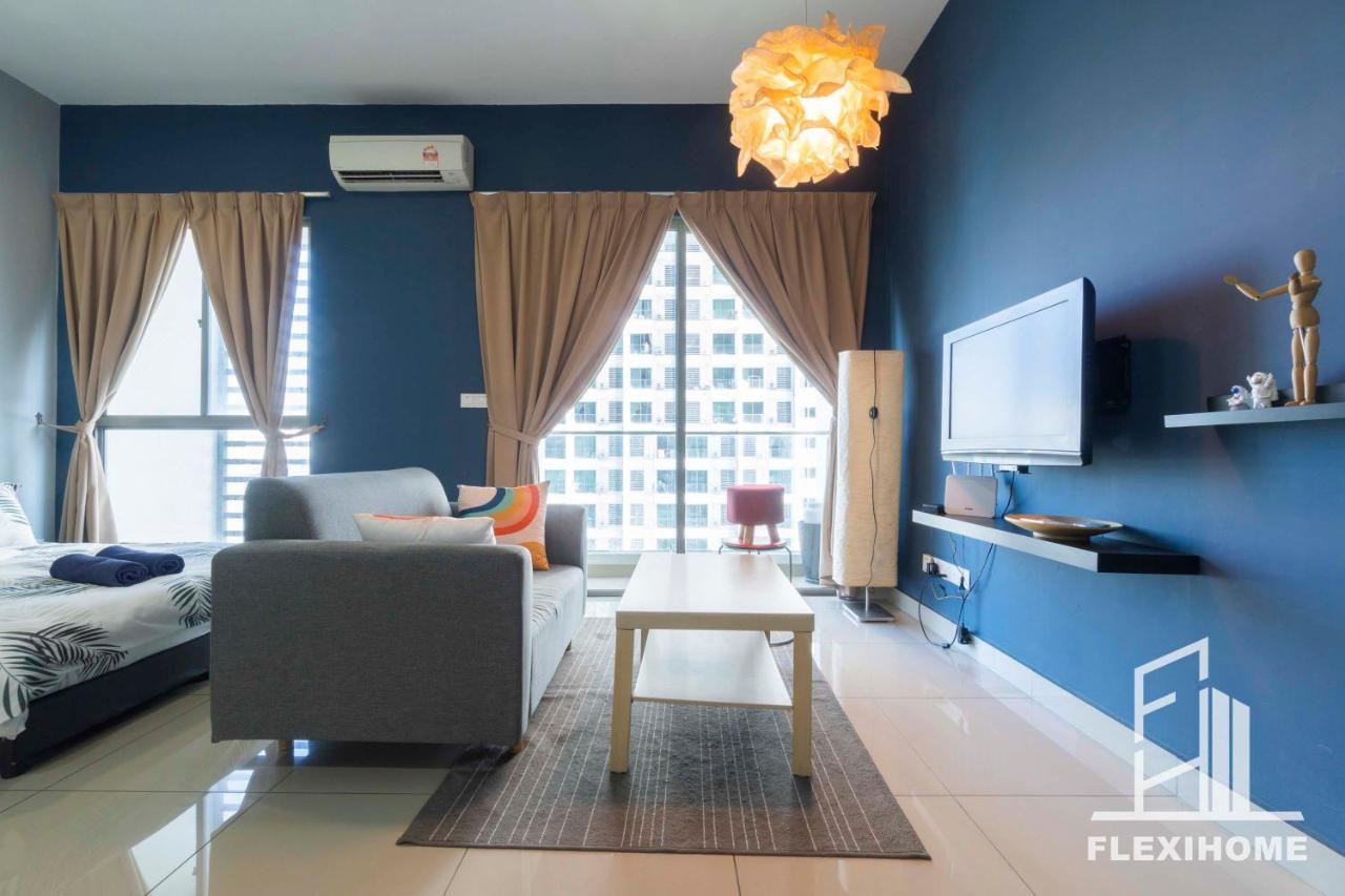 Colour-Theme Designed, Private Studio Home, Cybersquare 27B Cyberjaya, Flexihome-My ภายนอก รูปภาพ