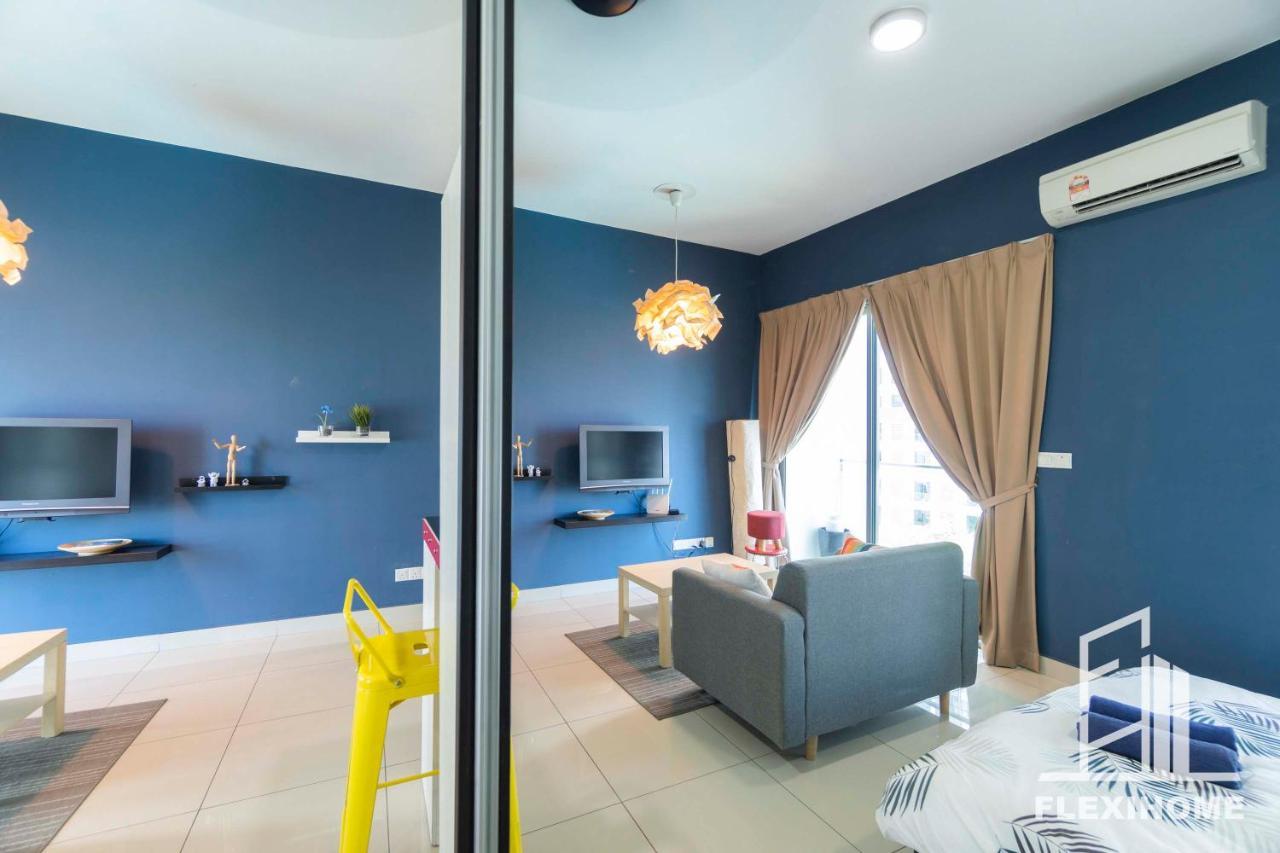Colour-Theme Designed, Private Studio Home, Cybersquare 27B Cyberjaya, Flexihome-My ภายนอก รูปภาพ