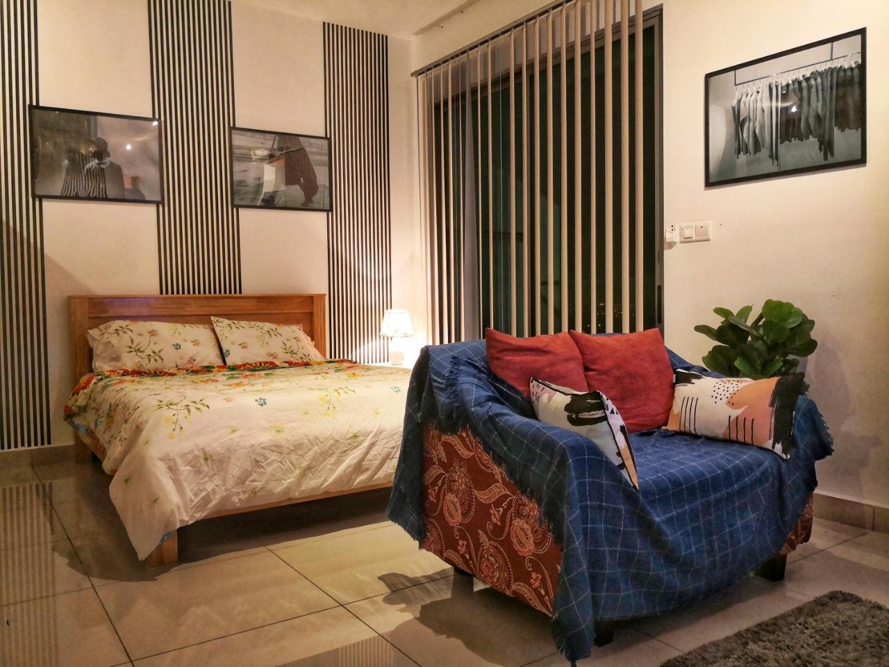 Colour-Theme Designed, Private Studio Home, Cybersquare 27B Cyberjaya, Flexihome-My ภายนอก รูปภาพ